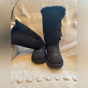 Women’s UGG Bailey Button boots